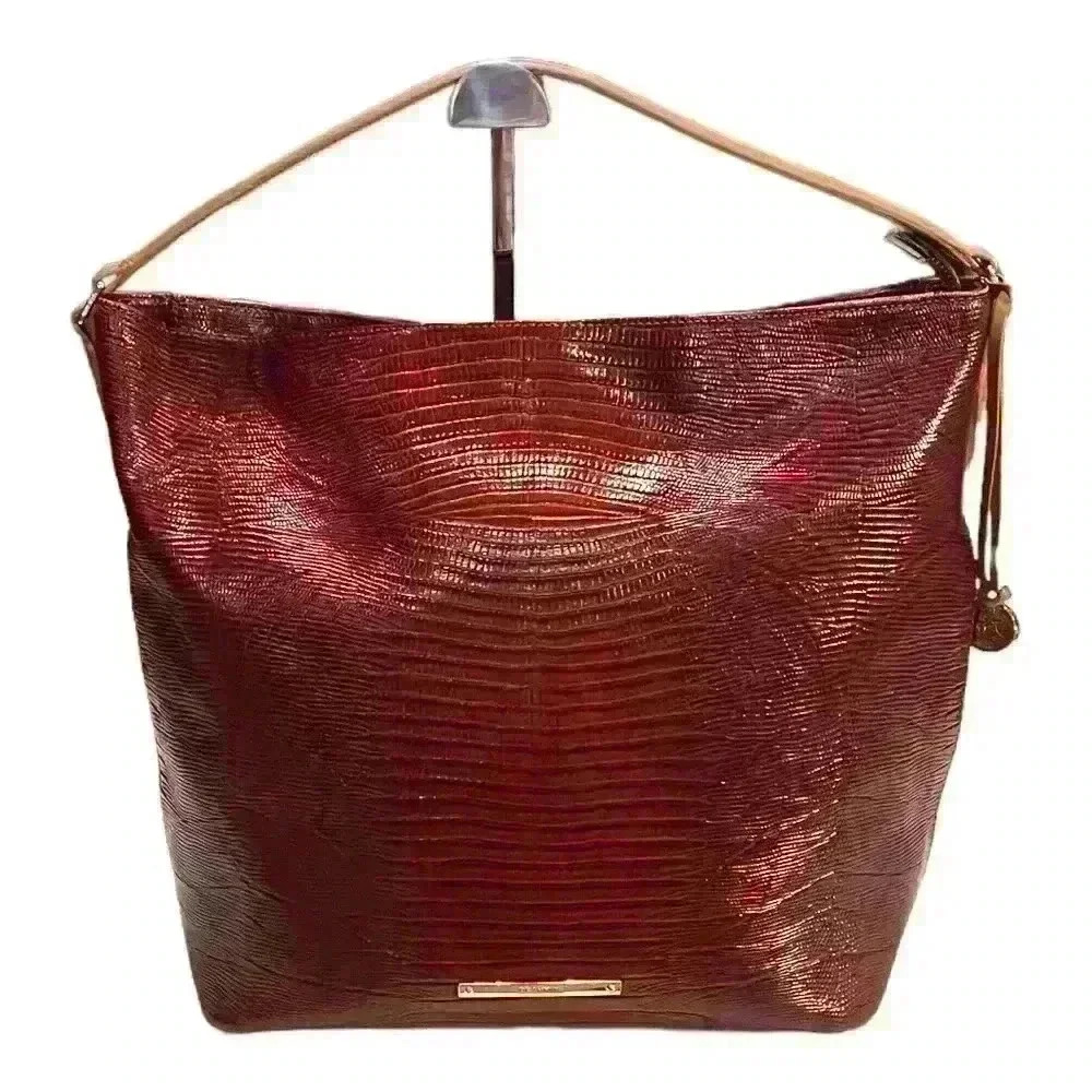 Brahmin Vintage Style Large Hobo.  Genuine stamped Leather.  Pre Owned.